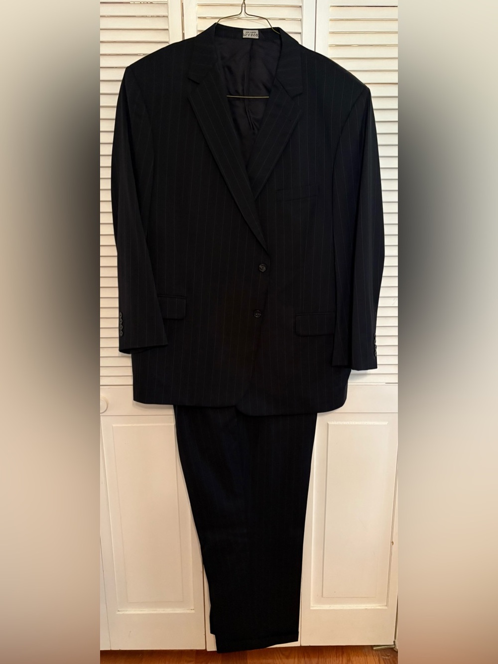 Jos. A. Bank Signature Men’s Black Pinstripe Two-Piece Suit